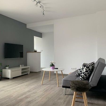 Tolarova Apartman Pardubice Ngoại thất bức ảnh