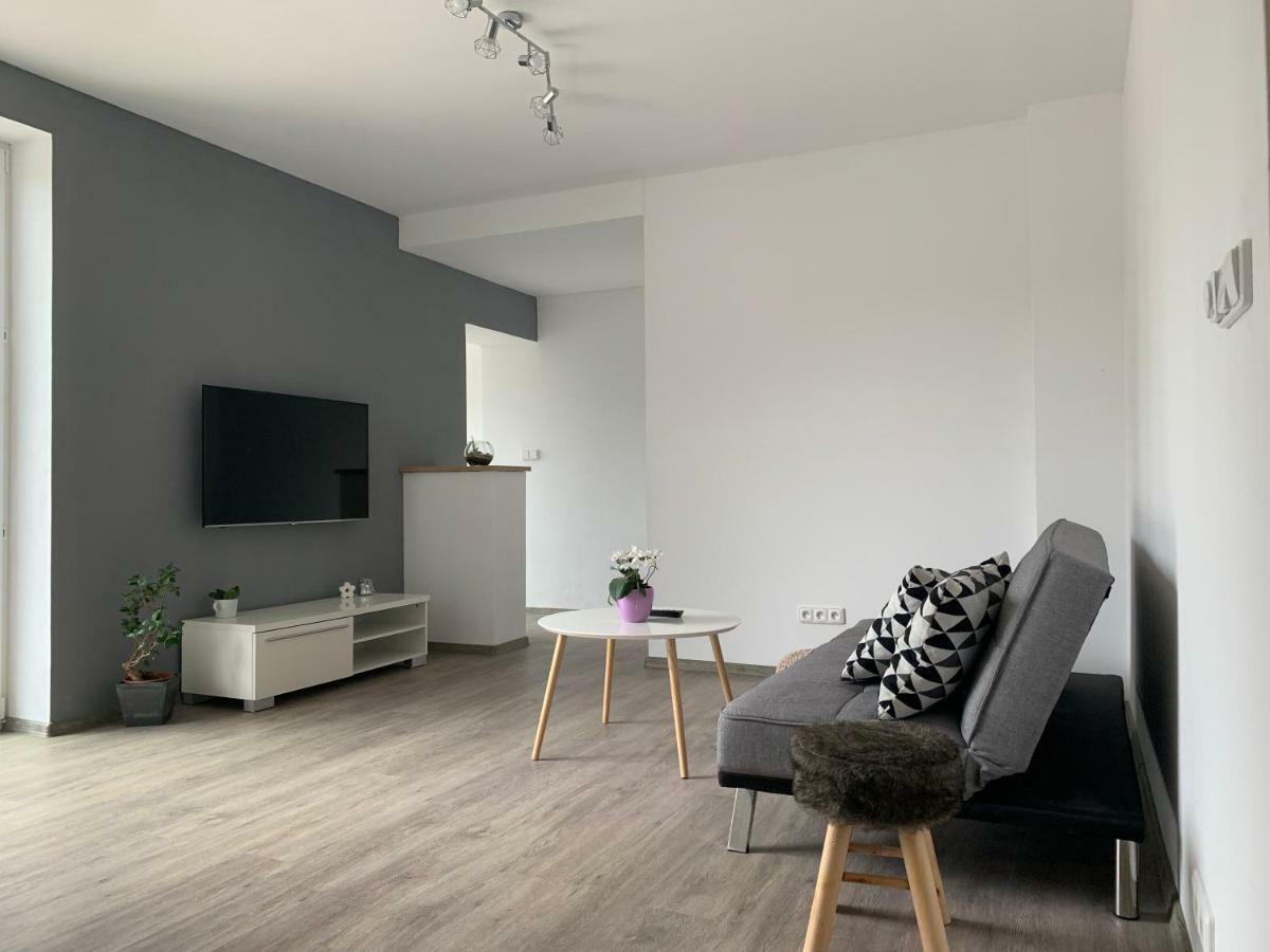 Tolarova Apartman Pardubice Ngoại thất bức ảnh